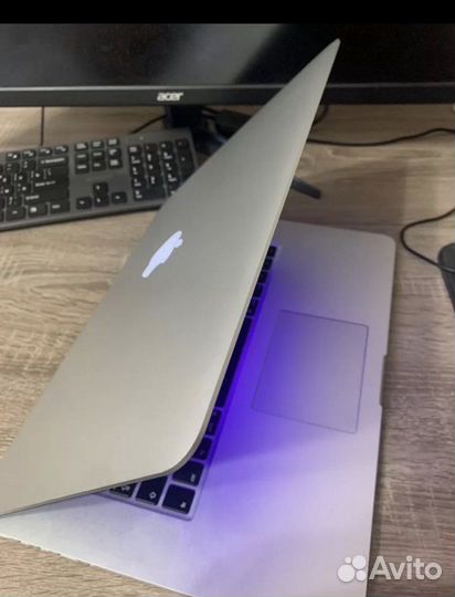 MacBook Pro (Retina, 15-inch, Mid 2015)