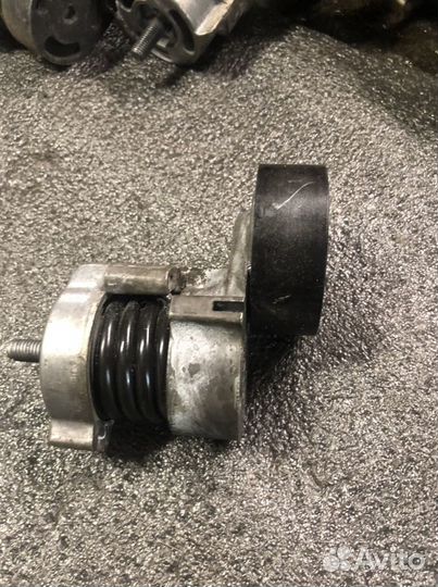 Натяжитель ремня Bmw n46b20 7524267