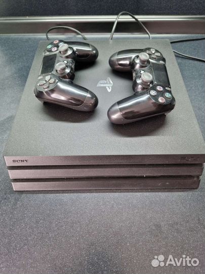 Sony PlayStation 4 pro 1tb