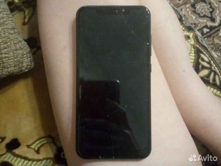 OUKITEL C12, 2/16 ГБ