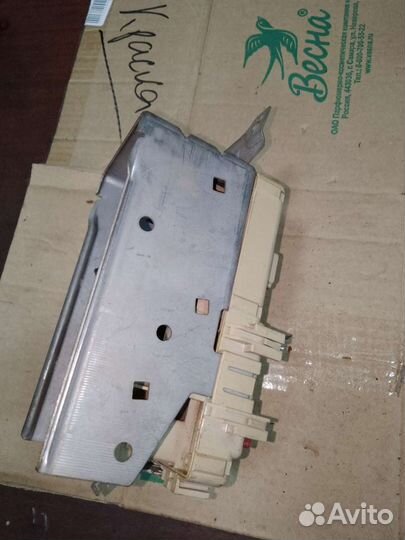 Блок предохранителей Subaru Impreza Gg