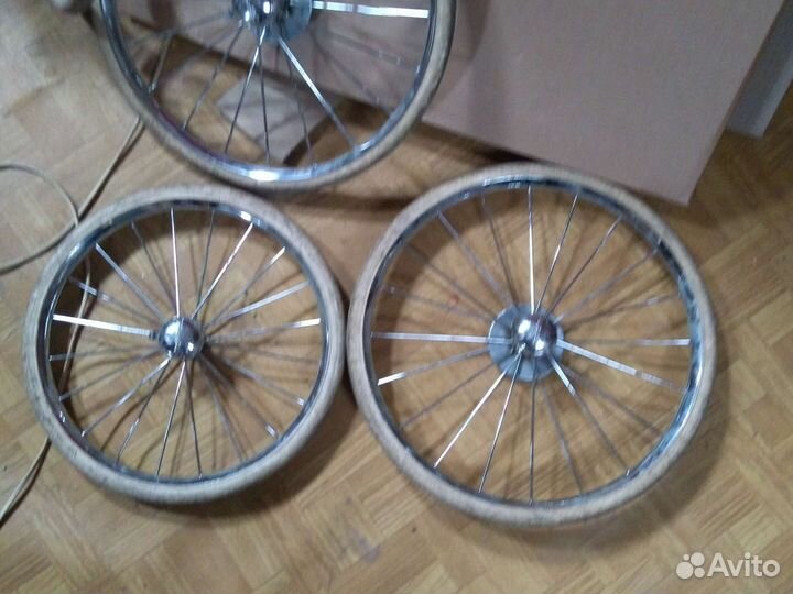 Колеса от детской коляски