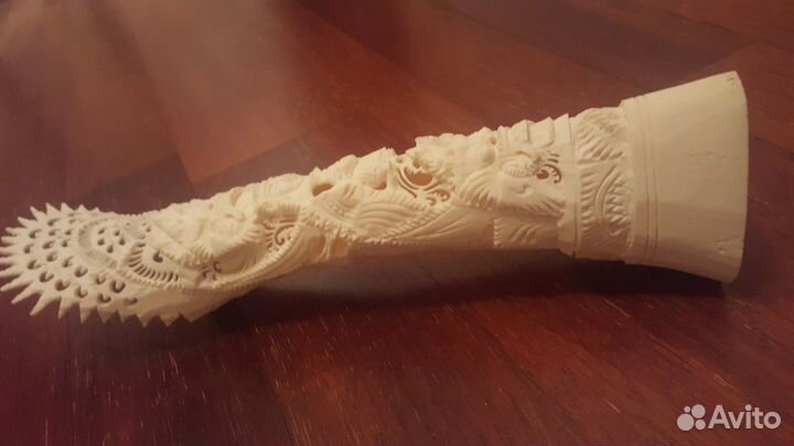 Статуэтка из кости
