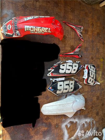 Пластик на эндуро