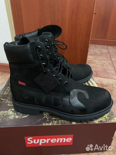 Timberland x Supreme