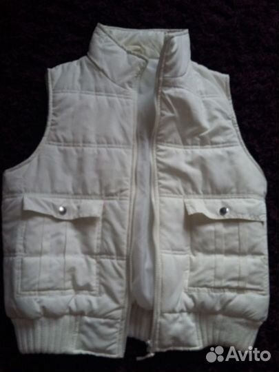 Безрукавка новая