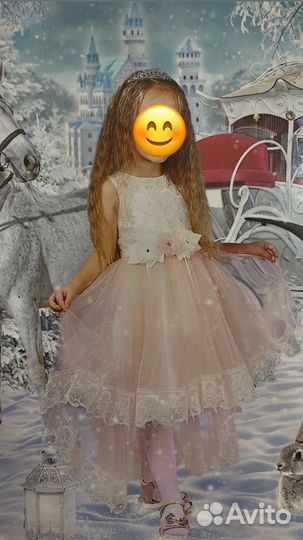 Нарядное платье для девочки