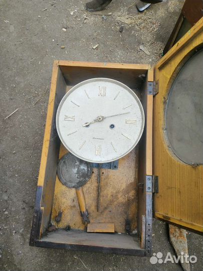 Старинные часы