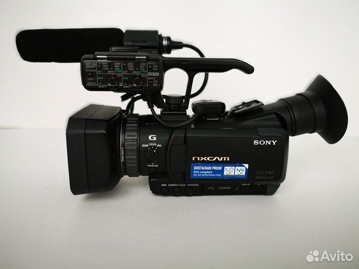 Sony HXR-NX70P