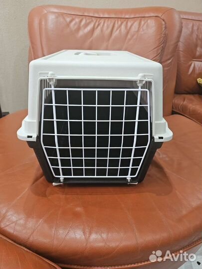 Переноска для кошек и собак