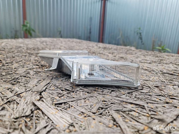 Указатель поворота в бампер левый Porsche Cayenne