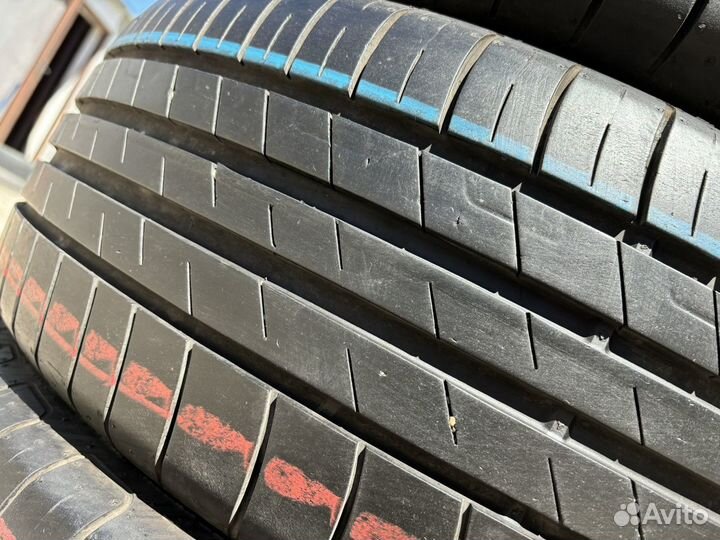 Goodyear EfficientGrip Performance 225/55 R17