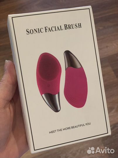 Щеточка для чистки лица