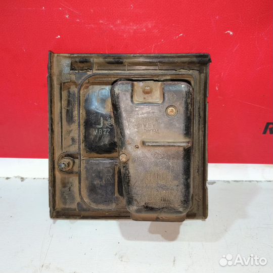 Фонарь правый внутренний Honda Accord III седан