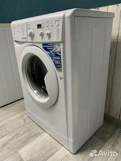 Стиральная машина 5кг в рабочем состоянии