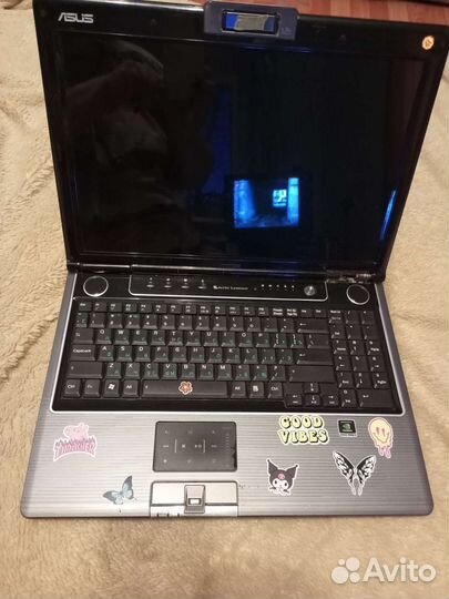 Ноутбук asus