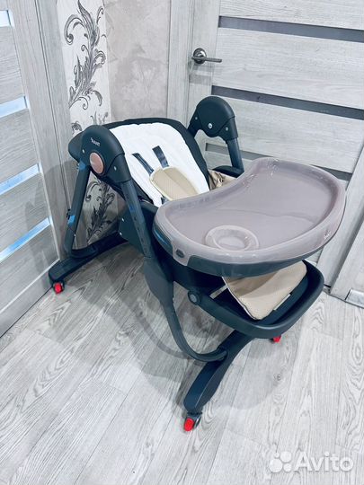 Стульчик для кормления (Новый) от 0 месяцев
