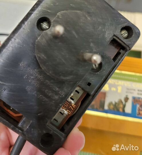 Игровая приставка Hitex HT-8000 + картриджи