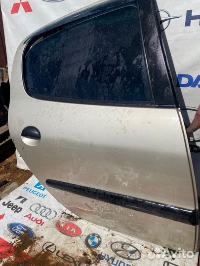 Дверь задняя правая Peugeot 206 EP6 1.6