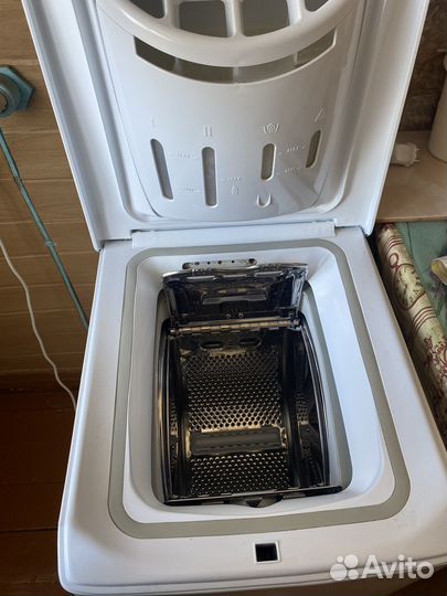 Стиральная машина с вертикальной загрузкой