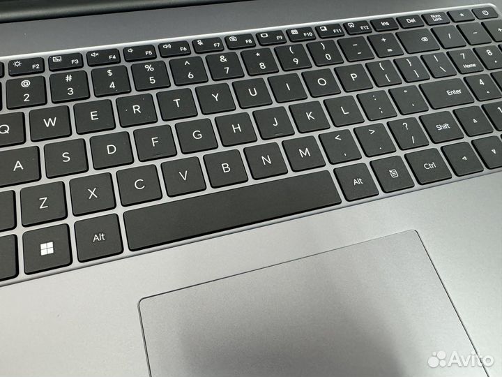 Honor i5(12) /15gb/ssd512 new