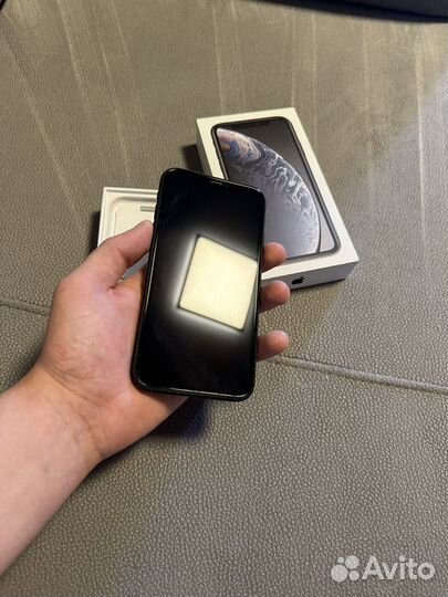 iPhone Xr, 128 ГБ