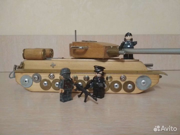 Модель танка