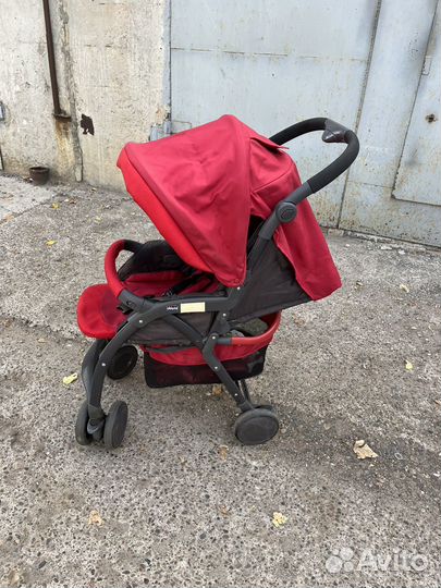 Прогулочная коляска chicco