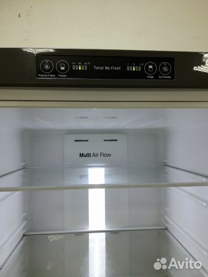 Холодильник LG инвертор 1,9м, б/у с гарантией
