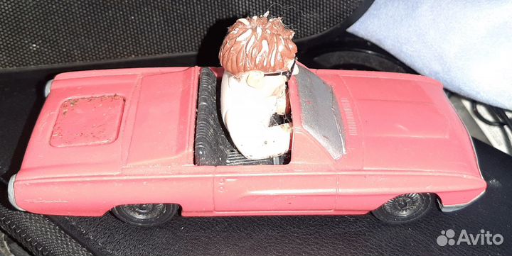 Модель автомобиля,Ford T Bird Thunderbird 1/43