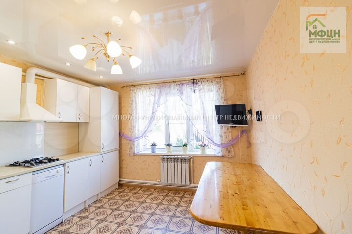 Дом 131 м² на участке 3,8 сот.