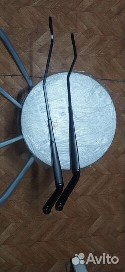 Поводки стеклоочистителя next