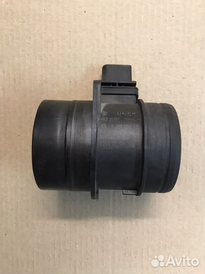 Расходомер воздуха Tiguan/Passat B6 2.0TDI