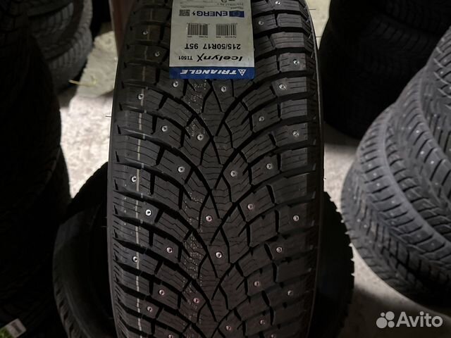 Triangle IcelynX TI501 215/50 R17 95T