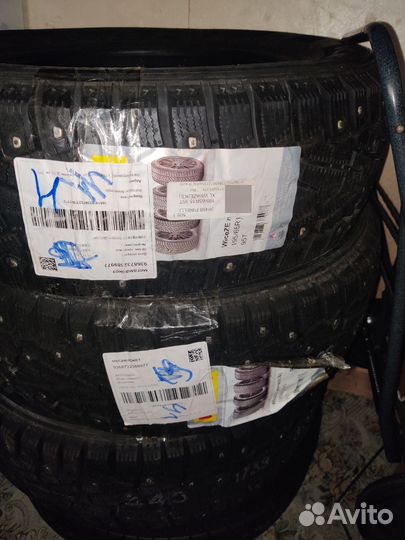 Pirelli Ice Zero 195/65 R15