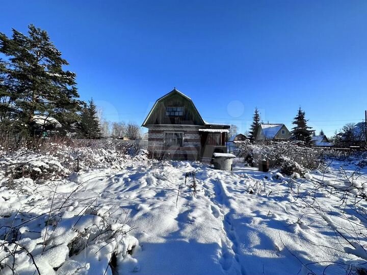 Дача 40 м² на участке 6 сот.