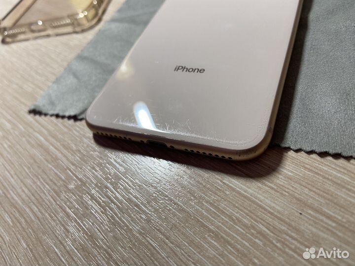 iPhone 8 Plus, 256 ГБ