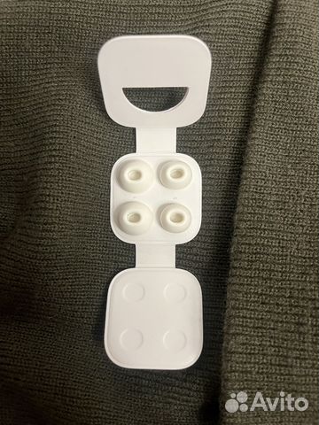 Оригинальные амбушюры для AirPods Pro купить в Москве | Электроника | Авито