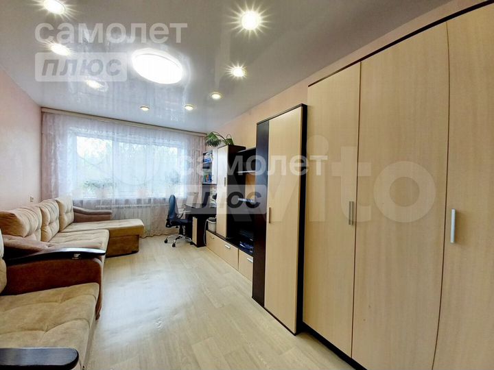 2-к. квартира, 43 м², 4/5 эт.