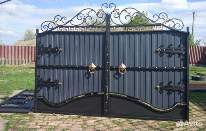 Кованные ворота и калитка