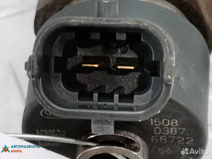 Форсунка Renault Megane 2 2005 8200389369