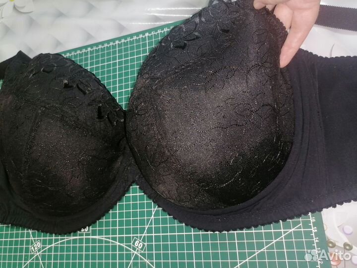 Бюстгальтер