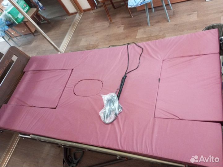 Кровать для лежачих больных с электроприводом