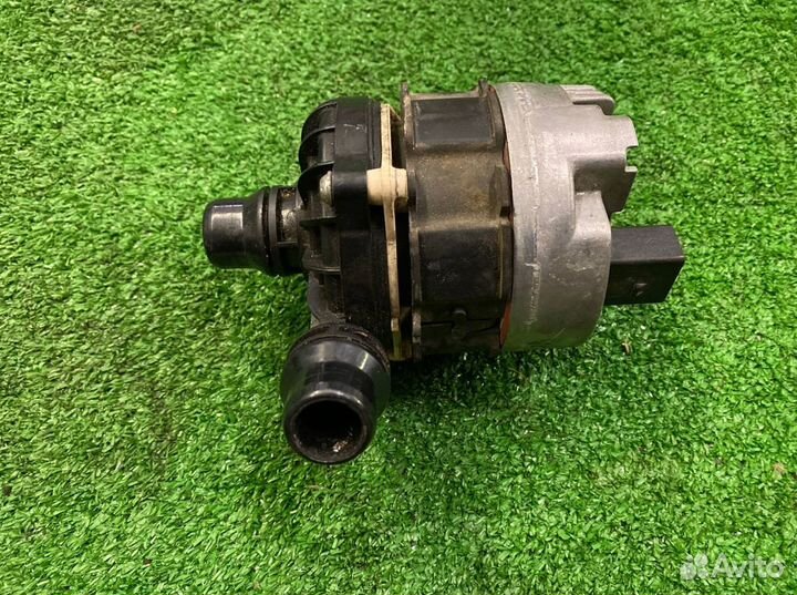 Насос ож Mercedes-Benz Gls-Class X166