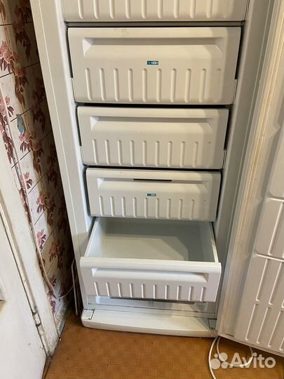 Морозильная камера stinol