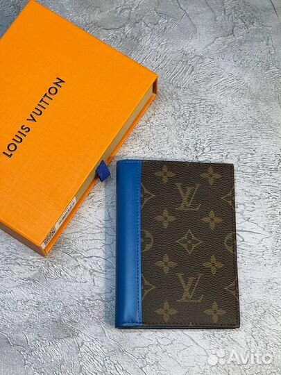 Обложка для паспорта Louis Vuitton