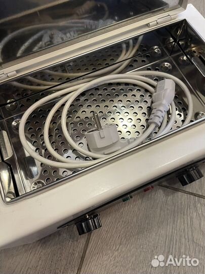 Стерелизатор для маникюрных инструментов