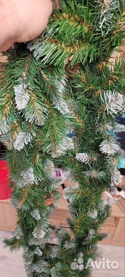 Хвойная гирлянда