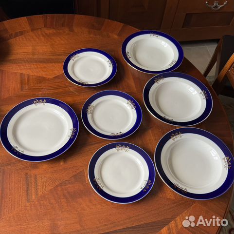 Тарелки Роза Дулево кобальт, позолота 1992г