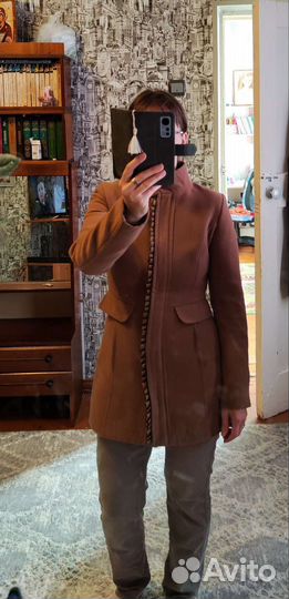 Пальто женское 42